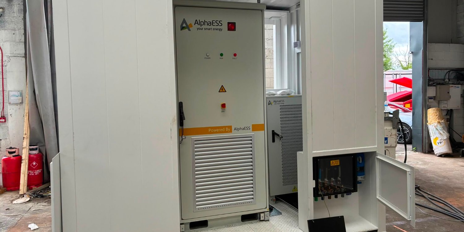 AlphaESS STORION TB125 battery and static transfer switch installed in a Quest Power enclosure