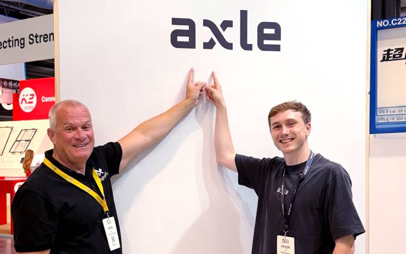 Mark Hale of AlphaESS UK and Pete Last of Axle Energy at Solar and Storage Live 2026.